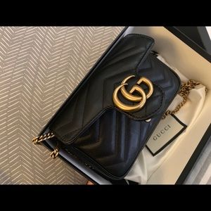 GG Marmont matelassé leather super mini AUTHENTIC